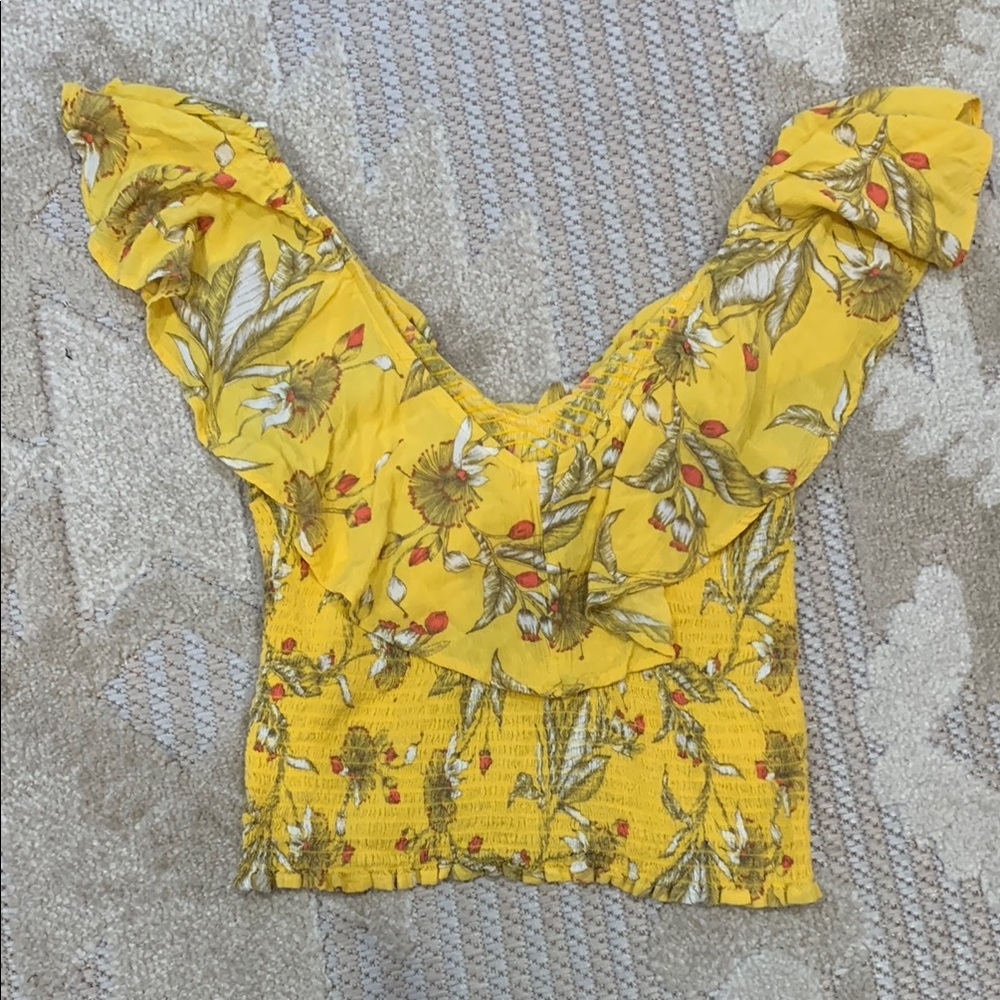 Express Floral Yellow Women's Top - - Smocked - Size Medium